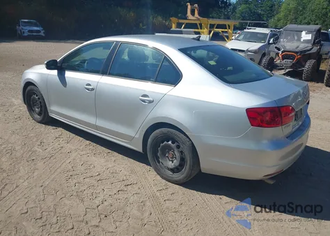 2014 Volkswagen Jetta 1.8T Se from USA, damaged, VIN 3VWD17AJ4EM215722